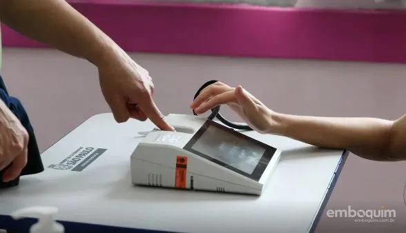 Entenda como funciona a biometria nas eleições de 2026